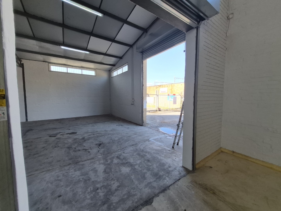 To Let Commercial Property for Rent in Maitland Western Cape
